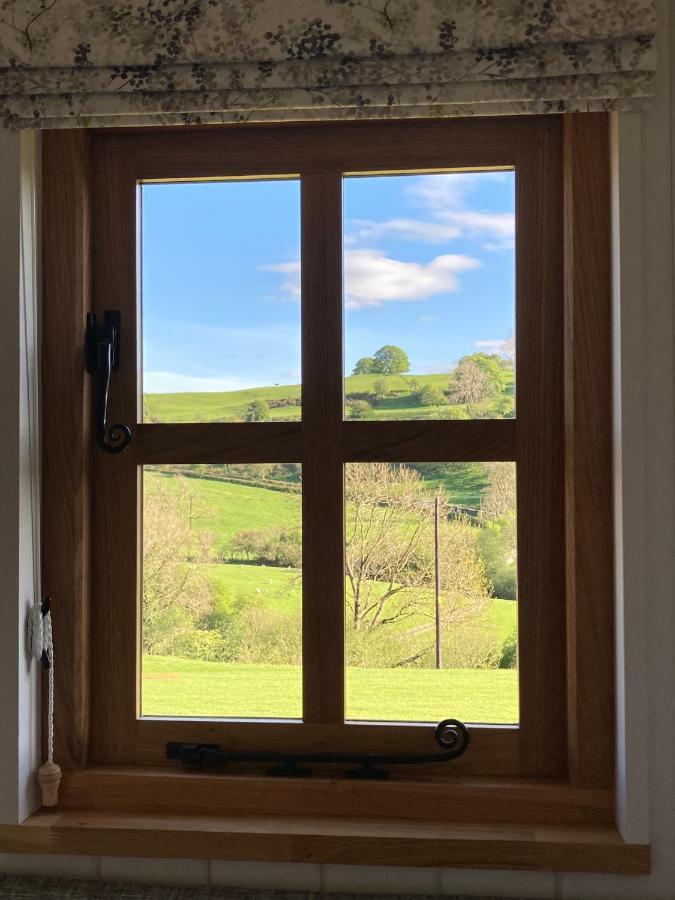 Villa The Snug At Coed Y Gaer Oswestry Exterior foto
